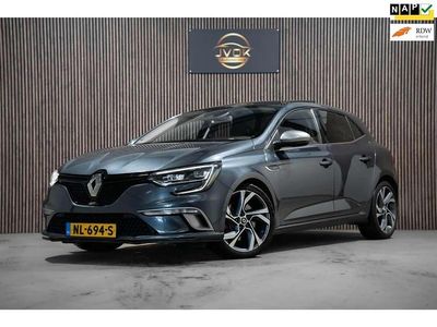Grijs (metallic) Gebruikt 2017 Renault Mégane IV GT Hatchback | € 15.900 (Eerlijke prijs)
