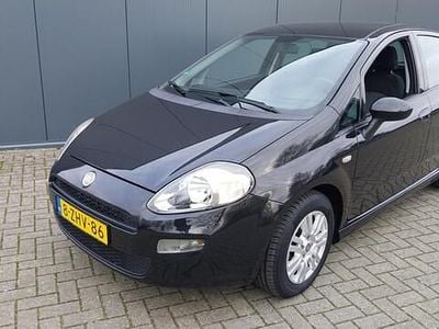 Zwart Occasion 2015 Fiat Punto Evo Street Hatchback | € 3.650 (Eerlijke prijs)