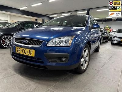 Blauw (metallic) Occasion 2007 Ford Focus Futura Stationwagen | € 2.250 (Eerlijke prijs)