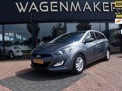 Grijs, metallic lak Gebruikt 2014 Hyundai i30 Stationwagen | € 10.450 (Goede deal)