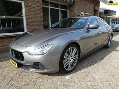 Occasion Maserati Ghibli 275 PK (202 kW) 2015 Grijs, metallic lak Coupé