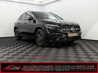Zwart Nieuw 2025 Mercedes GLA250 AMG line SUV | € 53.950 (Goede deal)