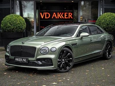 Groen Gebruikt 2022 Bentley Flying Spur Mulliner Sedan | € 179.880