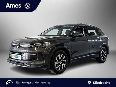 Grijs Occasion 2024 VW Tiguan Edition SUV | € 40.995 (Super prijs)