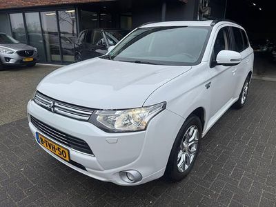 Occasion Mitsubishi Outlander Instyle 121 PK (88 kW) 2014 Wit SUV