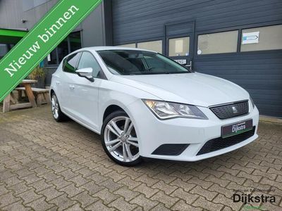 tweedehands Seat Leon 1.0 TSI ( 116 PK) Reference/ Private Glass/ Cruise Control/ Sportvelgen