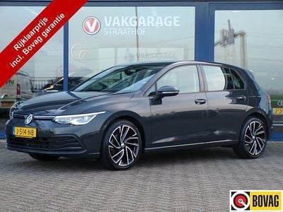 Grijs Gebruikt 2020 VW Golf VIII Business Hatchback | € 19.500 (Eerlijke prijs)
