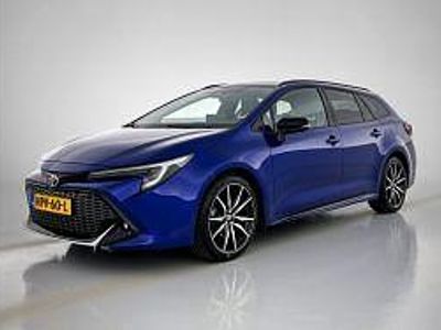 Blauw metallic Gebruikt 2023 Toyota Corolla Limited Stationwagen | € 29.745 (Eerlijke prijs)