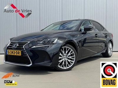 Lexus IS300h