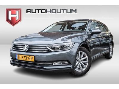 Grijs (metallic) Occasion 2015 VW Passat Edition Stationwagen | € 10.895 (Eerlijke prijs)
