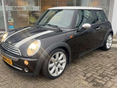 Zwart Gebruikt 2004 Mini Cooper Chili Hatchback | € 3.950 (Eerlijke prijs)
