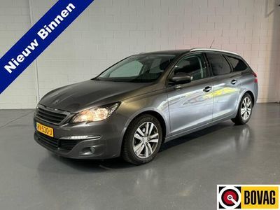 tweedehands Peugeot 308 SW 1.2 PT 110PK / PANODAK / NAVI / CRUISE.C / PDC /