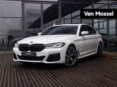 Wit Gebruikt 2020 BMW 530 Executive Sedan | € 38.900 (Eerlijke prijs)
