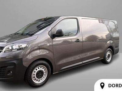 tweedehands Opel Vivaro-e Combi VIVAROL3 75 kWh | Doorlaadluik | Laadruimte betimmering | ECall pakket | NAVI | Achteruitrijcamera | Parkeersensoren achter | Comfort tussenwand | Reservewiel | NRM