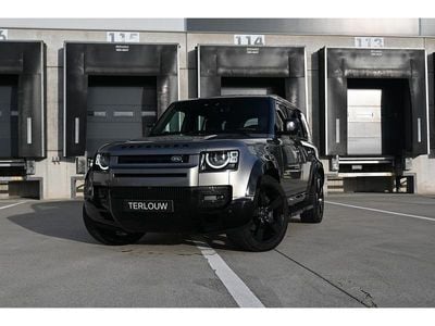Grijs Gebruikt 2024 Land Rover Defender HSE Dynamic SUV | € 103.995 (Duur)