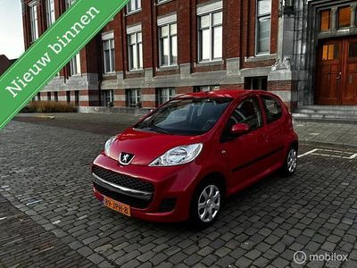 Occasion Peugeot 107 68 PK (50 kW) 2009 Rood Hatchback
