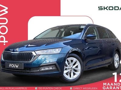 Blauw Gebruikt 2023 Skoda Octavia Ambition Stationwagen | € 22.950 (Eerlijke prijs)