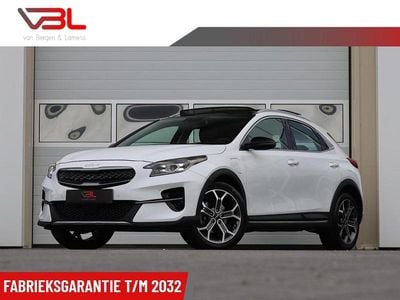 Wit (metallic) Occasion 2022 Kia XCeed SUV | € 25.690 (Eerlijke prijs)