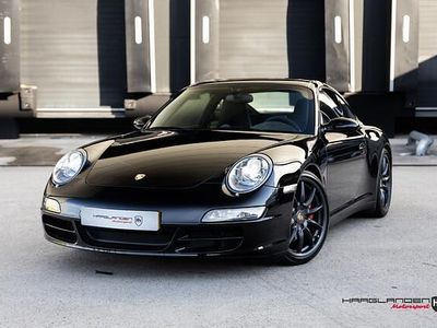 Porsche 911 Carrera 4S
