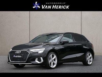 Zwart Occasion 2021 Audi A3 Sportback Advanced Hatchback | € 23.945 (Eerlijke prijs)