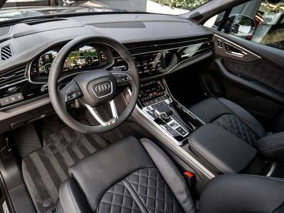 Zwart Nieuw 2025 Audi Q7 Competition SUV | € 113.500 (Eerlijke prijs)