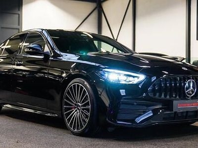 Zwart Gebruikt 2022 Mercedes C300 AMG line Sedan | € 47.995 (Eerlijke prijs)