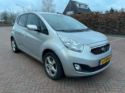 tweedehands Kia Venga 1.6 CVVT ExecutiveL.