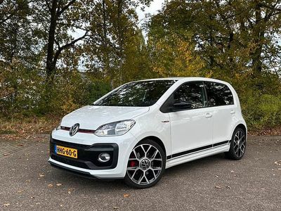 Gebruikt 2019 VW up! Beats Hatchback | € 12.950 (Eerlijke prijs)