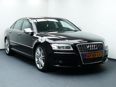 Zwart Gebruikt 2007 Audi S8 Proline Sedan | € 31.444