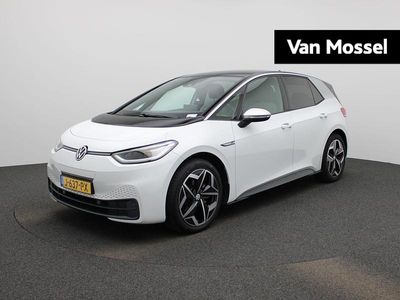 Wit Gebruikt 2020 VW ID.3 Hatchback | € 17.900 (Eerlijke prijs)