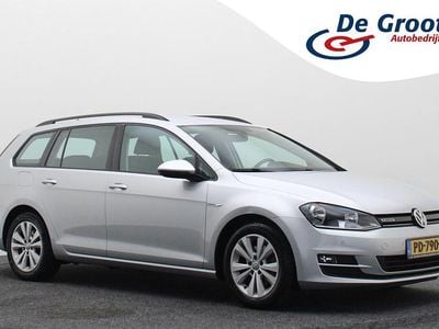 Grijs Occasion 2017 VW Golf VII Comfortline Stationwagen | € 9.950 (Goede deal)