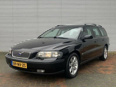 tweedehands Volvo V70 2.4 D5 Geartronic Black Sapphire Edition Airco Navi Automaat 2004 Sterke 5 Cillinder