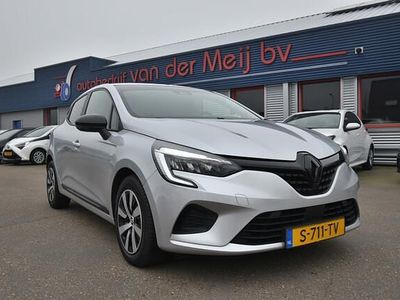 Occasion Renault Clio V Equilibre 93 PK (68 kW) 2023 Grijs Hatchback