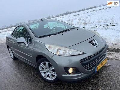 Grijs Gebruikt 2011 Peugeot 207 CC Cabriolet | € 3.450 (Eerlijke prijs)