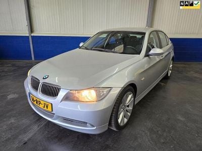 BMW 325