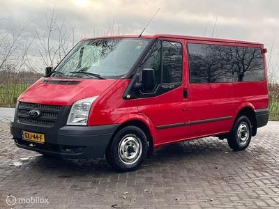 Rood Gebruikt 2012 Ford Tourneo MPV | € 5.633