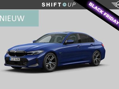 Blauw Gebruikt 2022 BMW 330e M Sport Sedan | € 39.940 (Iets duurder)