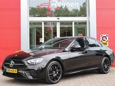 Zwart Gebruikt 2023 Mercedes E300 Business Sedan | € 51.995 (Goede deal)