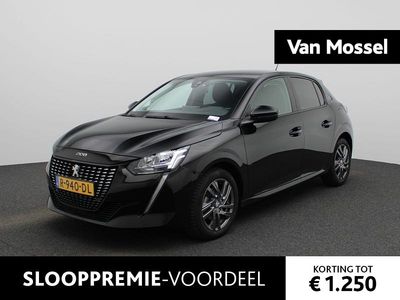Zwart Gebruikt 2022 Peugeot 208 Active Hatchback | € 15.400 (Eerlijke prijs)