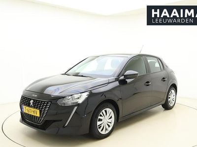 Zwart Occasion 2023 Peugeot 208 Active Hatchback | € 14.945 (Eerlijke prijs)
