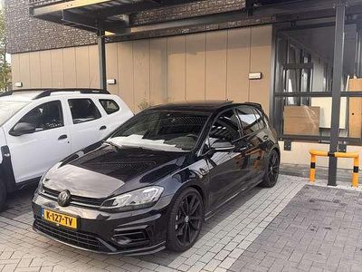 Zwart Gebruikt 2017 VW Golf VII R Stationwagen | € 31.000 (Duur)