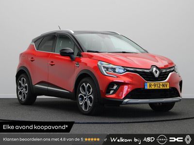 tweedehands Renault Captur 100pk TCe Intens | Climate Control | Navigatie | Parkeersensoren voor en achter met 360 Graden Camera | Keyless Entry |