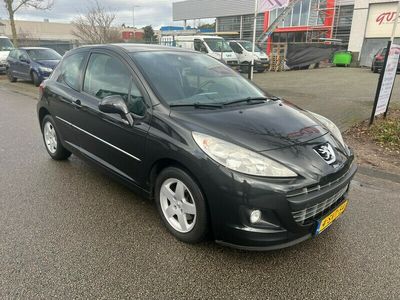 tweedehands Peugeot 207 1.4 VTi Allure