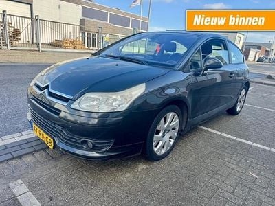 Zwart (metallic) Occasion 2005 Citroën C4 VTR Sport Coupé | € 1.695 (Goede deal)
