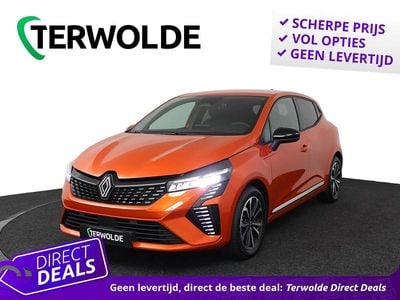 Oranje Nieuw 2025 Renault Clio V Techno Hatchback | € 26.150 (Super prijs)