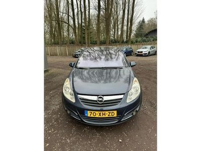 tweedehands Opel Corsa 1.4-16V Cosmo