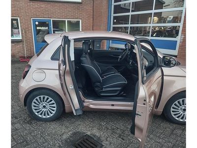 Occasion Fiat 500e 41 kW (57 PK) 2024 Zilver Hatchback