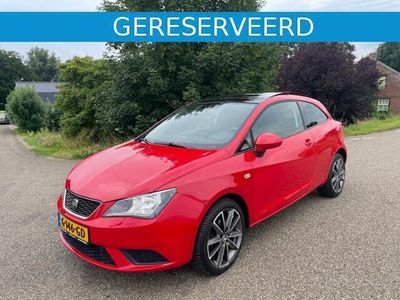 Rood Occasion 2013 Seat Ibiza Hatchback | € 8.995