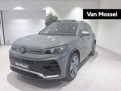 Groen Nieuw 2025 VW Tiguan R-line Edition SUV | € 59.500 (Iets duurder)