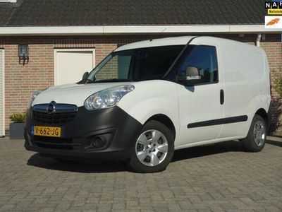 tweedehands Opel Combo 1.3 CDTi L1H1 Edition lichte schade